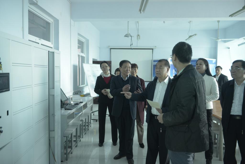 河南省高级人民法院院长张立勇到三门峡职业技