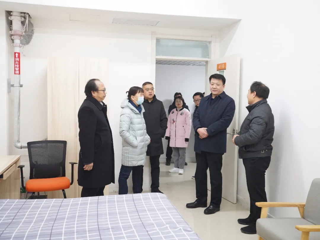 学院党委书记杨彤到新校区调研指导工作-三门峡职业技术学院