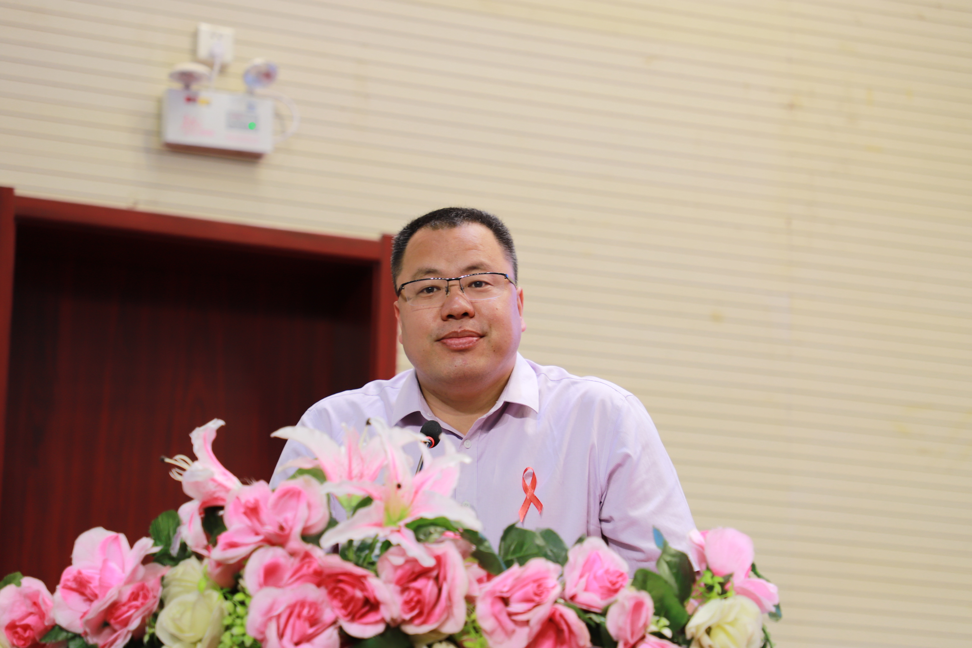 河南省疾控中心艾滋病防治所副所长刘洋讲话