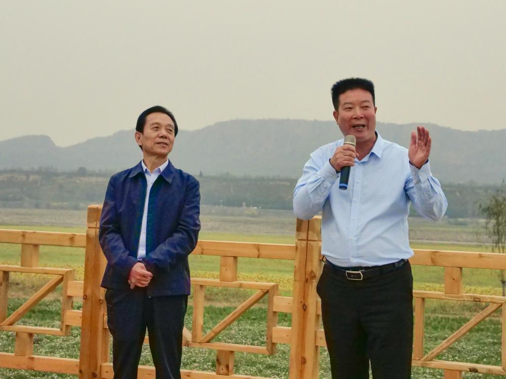 学院领导带领中层干部调研新校区建设情况